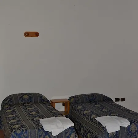 Hotel Ristorante Mancinelli 2*
