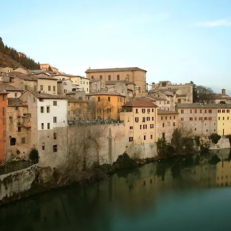 Hotel Ristorante Mancinelli 2*